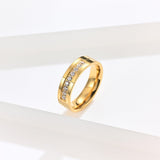 Anel Cravejado em Microzircônias Diamond Lux Banhado a Ouro 14K