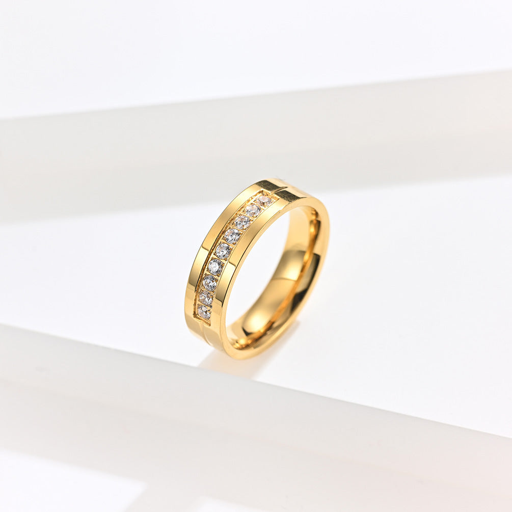 Anel Cravejado em Microzircônias Diamond Lux Banhado a Ouro 14K