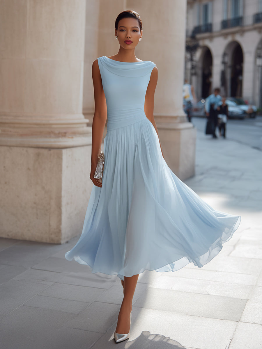 Vestido Midi Plissado com Gola Drapeada e Sem Mangas
