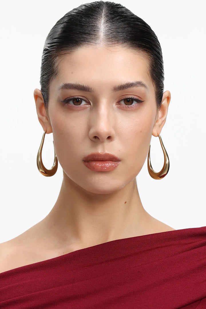 Brincos Argola Minimalista Dourada - Sofisticação Atemporal