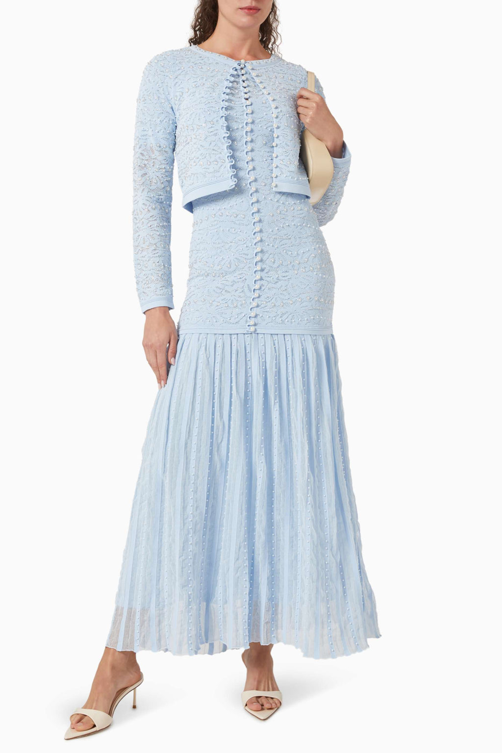 Vestido e Casaco Cardigan Bordado Luxo Azul Serenity – Elegância e Sofisticação em Cada Detalhe