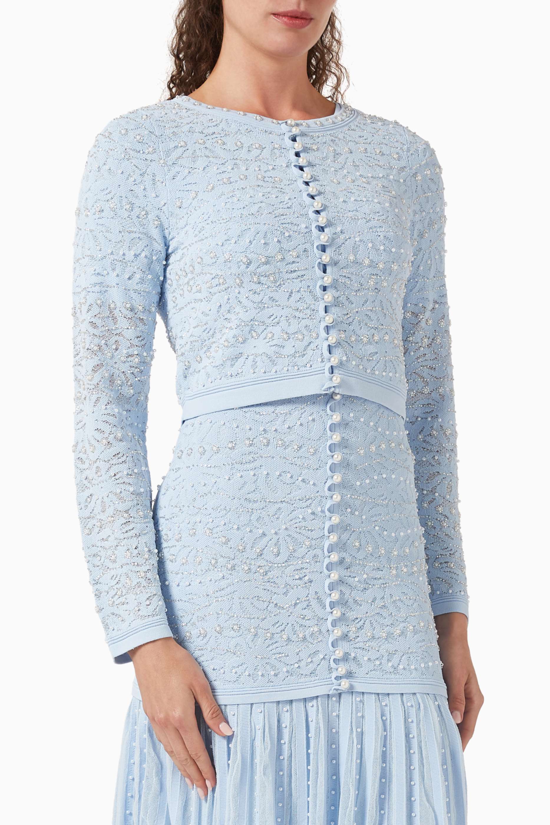 Vestido e Casaco Cardigan Bordado Luxo Azul Serenity – Elegância e Sofisticação em Cada Detalhe