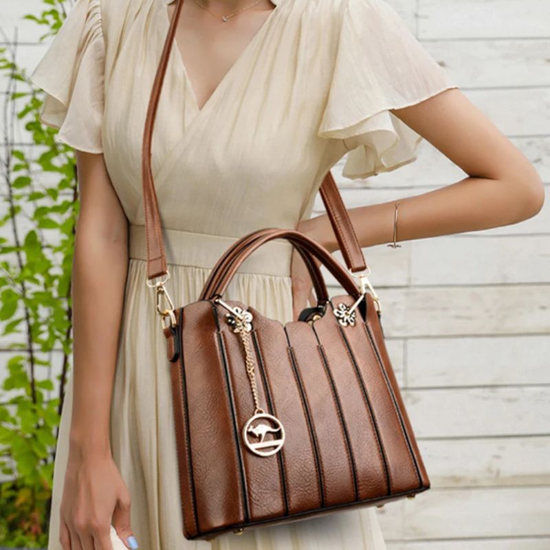 Bolsa Feminina Tiracolo Lívia