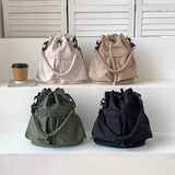 Bolsa Feminina de Nylon Bruna