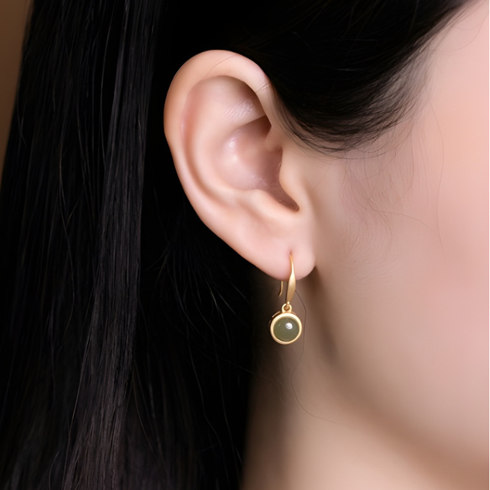 Brinco com Pedra Jade Jade Elegance Banhados a Ouro