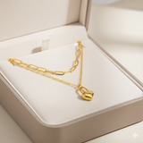 Colar Dupla Camada com Pingente de Coração Twin Love Glow Banhado a Ouro 18K