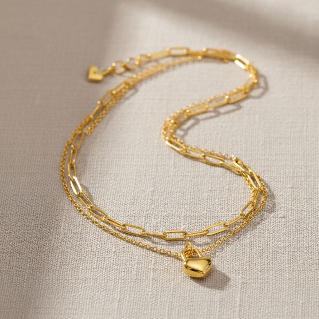 Colar Dupla Camada com Pingente de Coração Twin Love Glow Banhado a Ouro 18K
