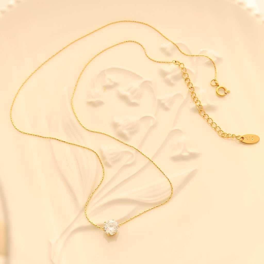 Colar com Ponto de Luz em Zircônia Solitaire Glow Banhado a Ouro