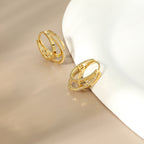 Brinco com Zircônias Incrustadas Prata 925 Banhada a Ouro 18K
