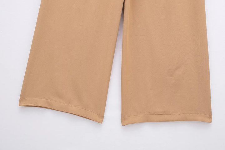 Calça Pantalona: Conforto e Sofisticação em Tecido Leve