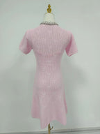 Vestido de Duas Peças em Tricô Vazado com Detalhes em Cristais e Pérolas