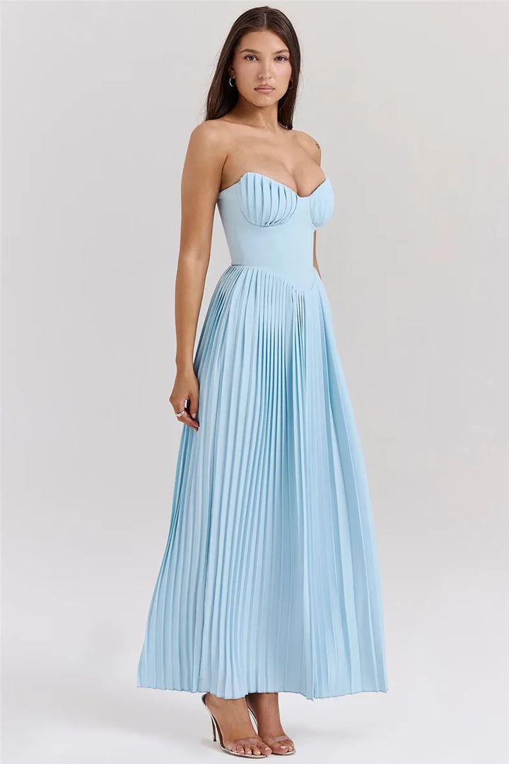 Vestido Longo Carlotta – Espartilho, Saia Plissada e Luxo Moderno