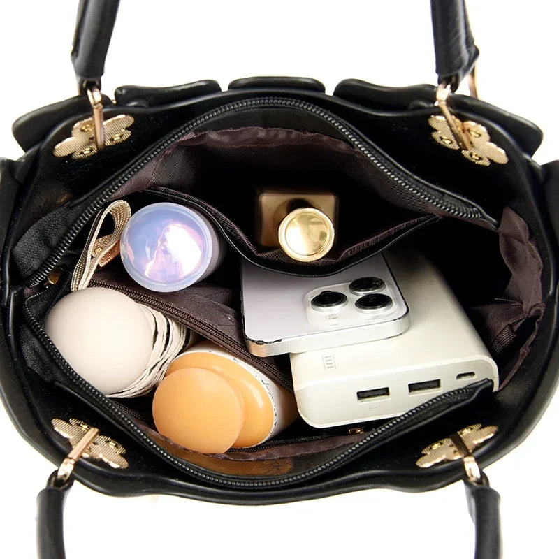 Bolsa Feminina Tiracolo Lívia