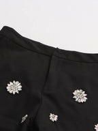 Conjunto de Alfaiataria Escultural com Blazer e Calça com Cristais