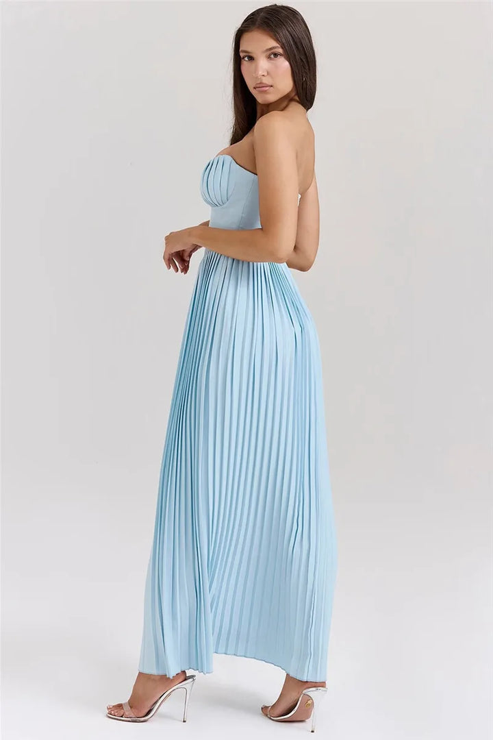 Vestido Longo Carlotta – Espartilho, Saia Plissada e Luxo Moderno