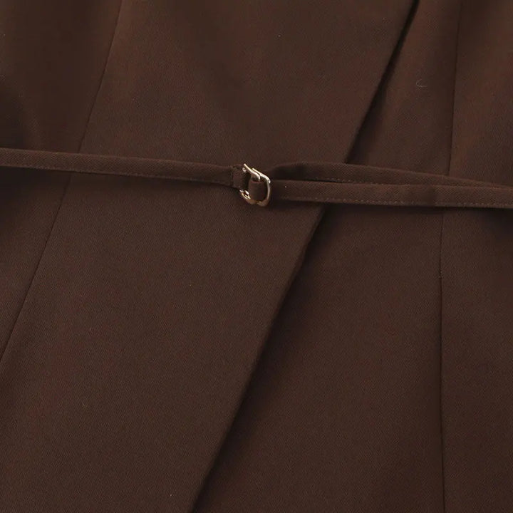 Conjunto de Alta Sastria com Colete Alongado, Faixa Regulável e Calça Fluida
