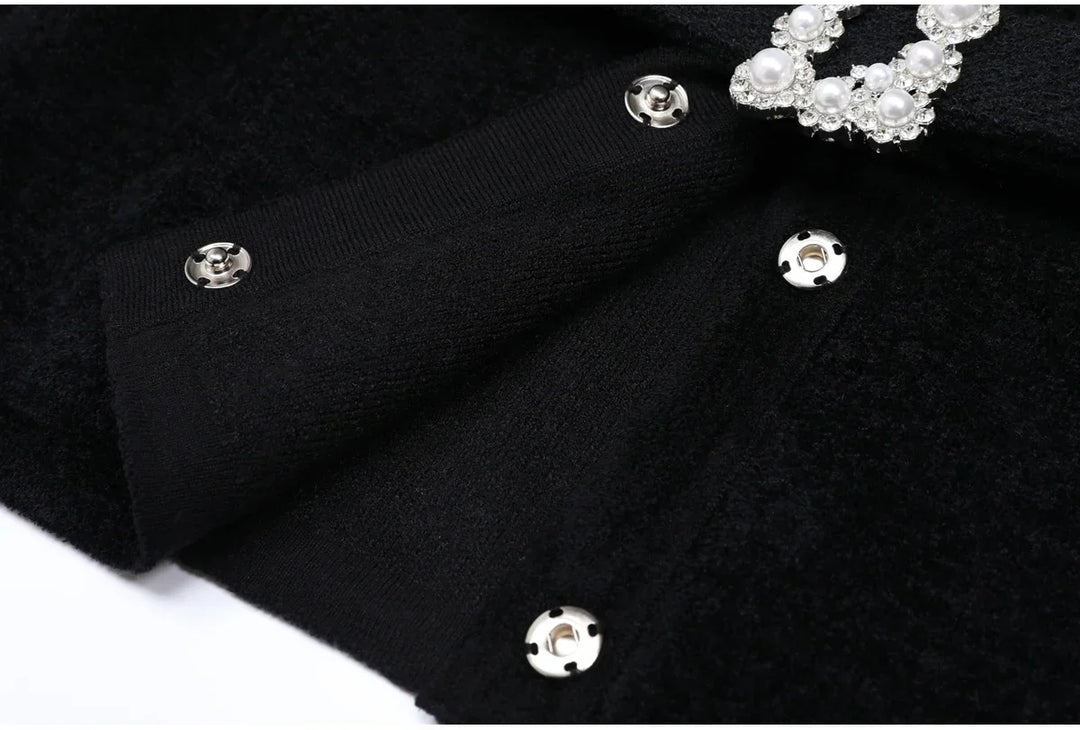 Conjunto Executivo Rosa: Casaco Estruturado e Saia Sereia Midi – Elegância