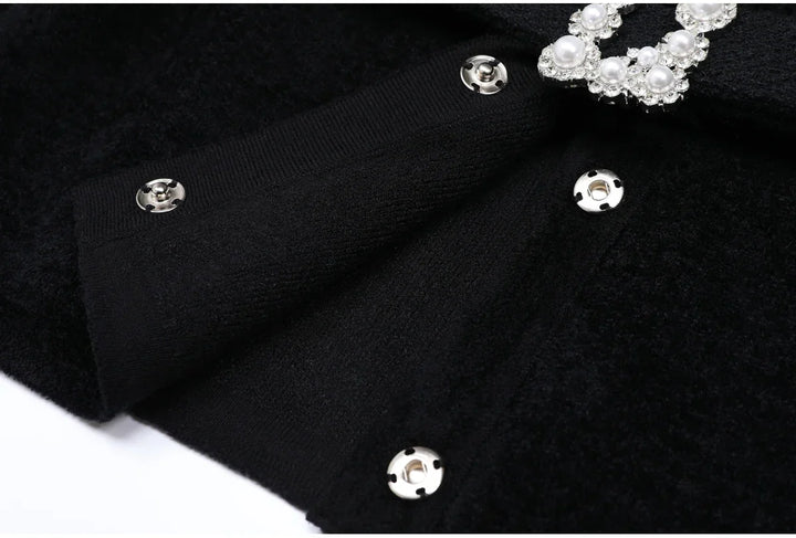Conjunto Executivo Rosa: Casaco Estruturado e Saia Sereia Midi – Elegância