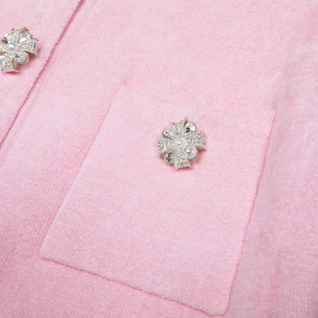 Conjunto Executivo Rosa: Casaco Estruturado e Saia Sereia Midi – Elegância