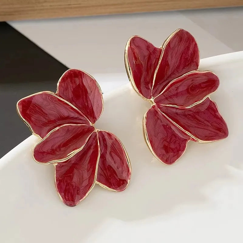 Brinco Flor – Delicadeza e Estilo