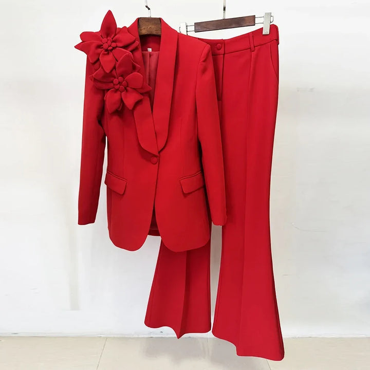 Conjunto de Alfaiataria 2 Peças: Blazer com Aplicação de Flor 3D e Calça