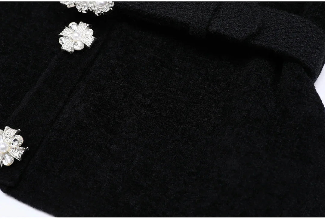 Conjunto Executivo Rosa: Casaco Estruturado e Saia Sereia Midi – Elegância