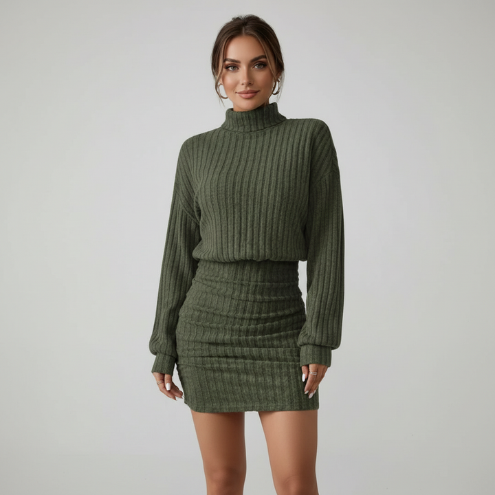 Vestido de Tricô Canelado com Gola Alta e Manga Longa