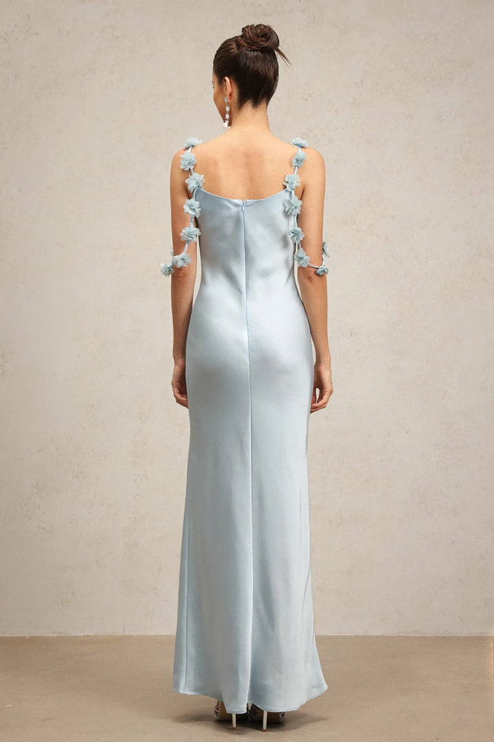 Vestido Longo Azul em Seda com Alças Florais e Cintura Alta Estruturada