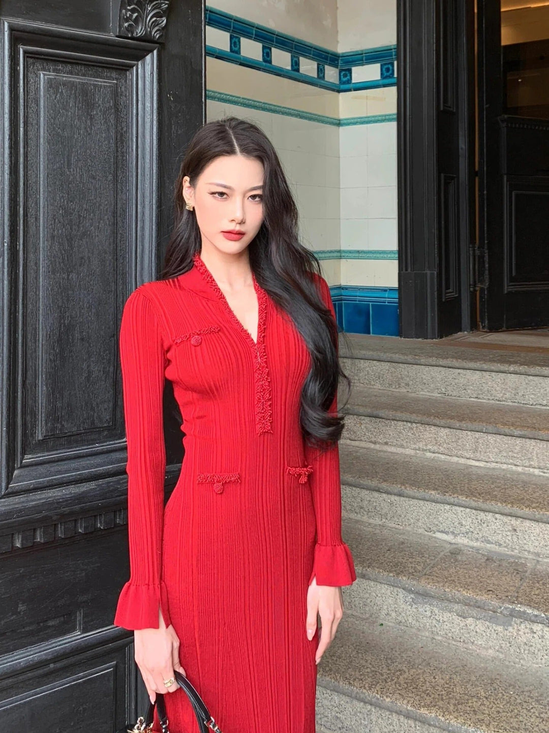 Vestido Longo de Tricô com Decote em V, Manga Comprida e Cintura Alta