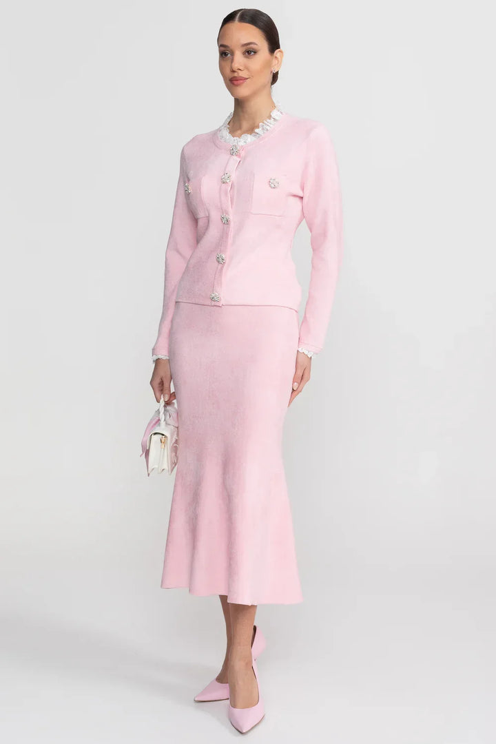 Conjunto Executivo Rosa: Casaco Estruturado e Saia Sereia Midi – Elegância